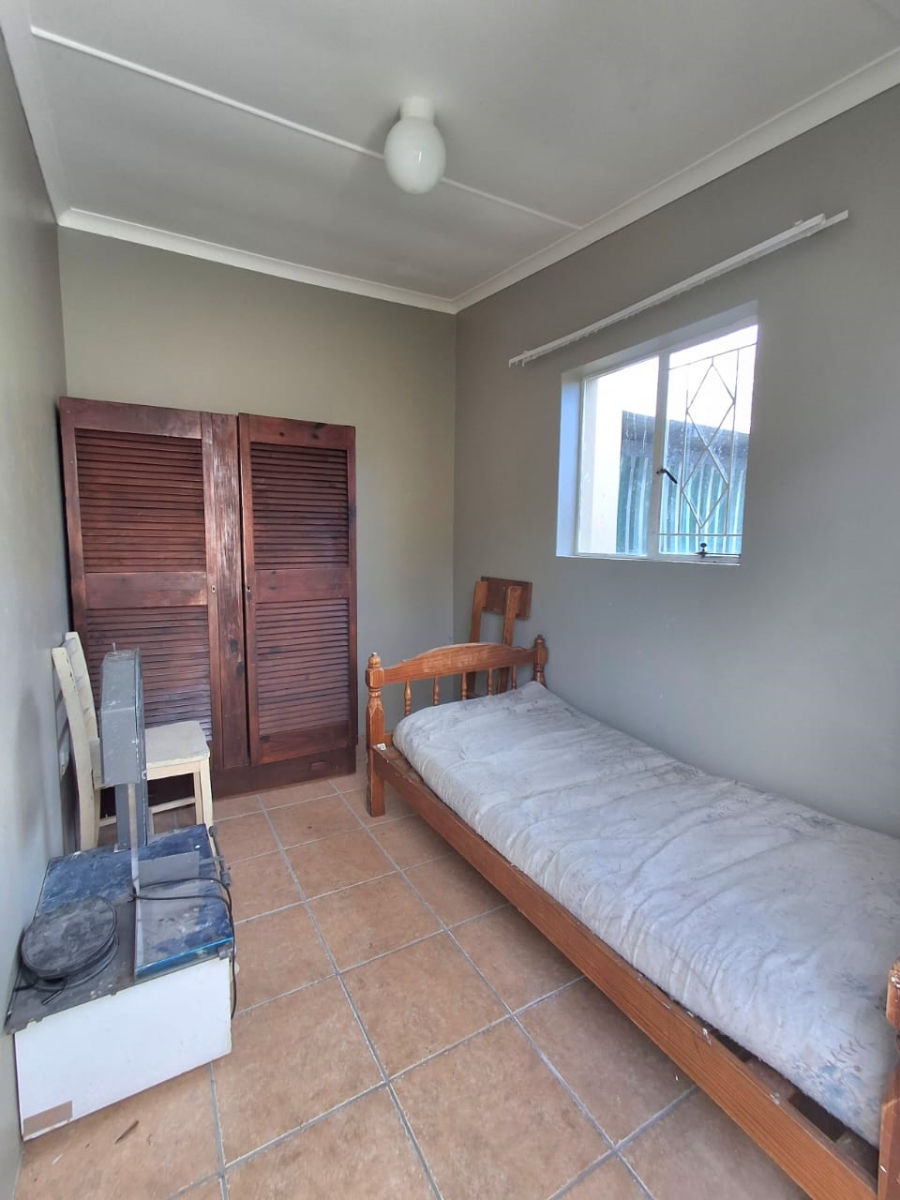 4 Bedroom Property for Sale in Summerpride Eastern Cape